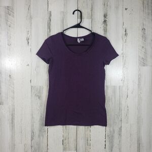 3/$15 divided by H&M basic purple scoop neck short sleeve tshirt women's size S